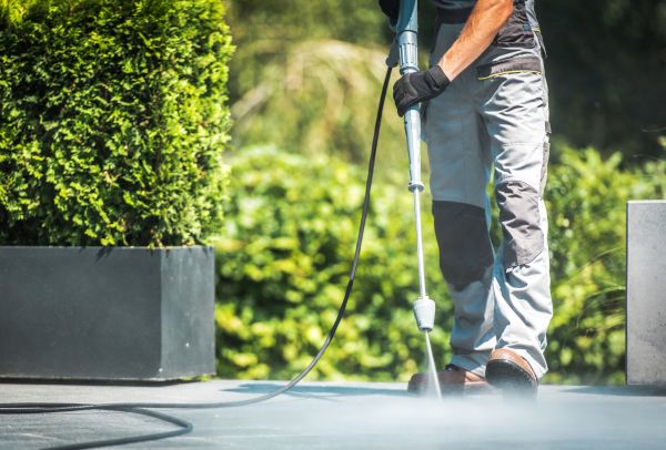 Concrete Pressure Washing in Los Gatos