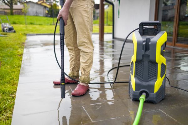 Porch Pressure Washing in Los Gatos
