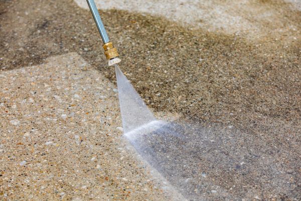 Cost of Driveway Pressure Cleaning in Los Gatos