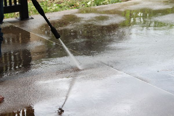 Cost of Concrete Deck Cleaning in Los Gatos