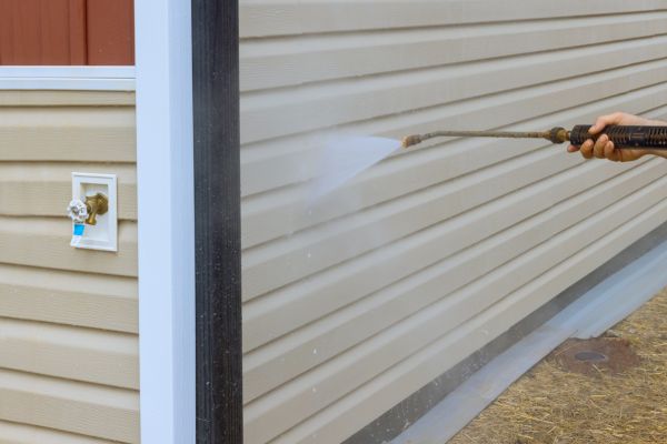 Townhouse Exterior Cleaning in Los Gatos