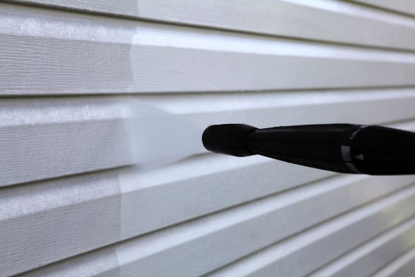 Condo Siding Power Washing in Los Gatos