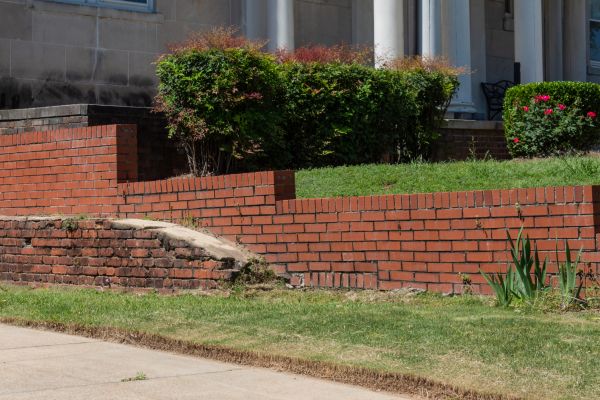 Cost of Retaining Wall Cleaning in Los Gatos