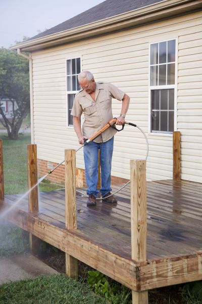 Deck Mold Cleaning in Los Gatos