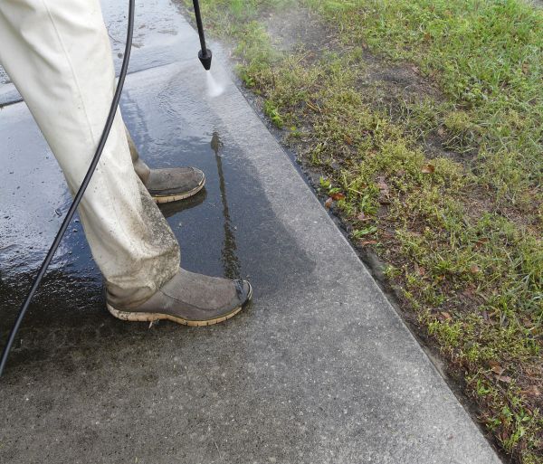Concrete Slab Powerwashing in Los Gatos